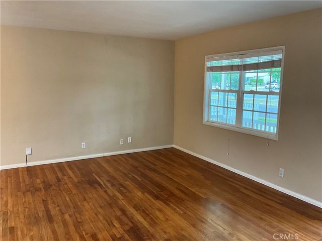 5934 White Oak, Encino, CA 91316