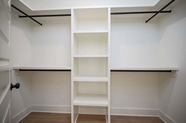 525 McGrath Dr, Smyrna, TN 37167