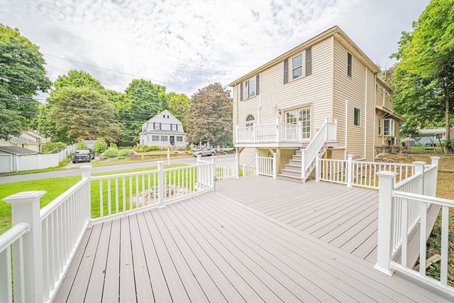 34 Dewey Ave, Braintree, MA 02184