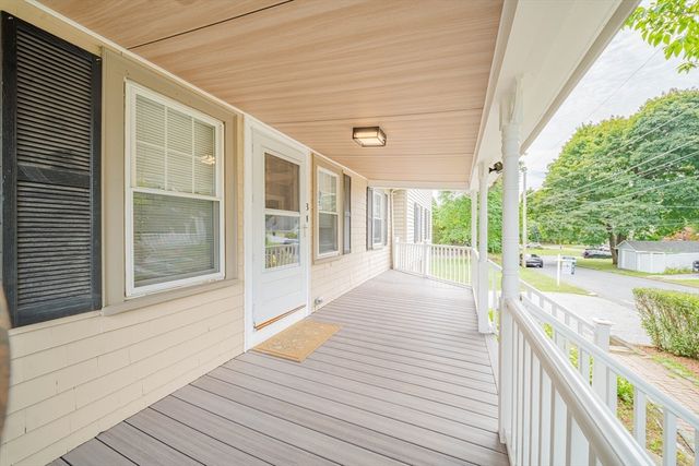 34 Dewey Ave, Braintree, MA 02184