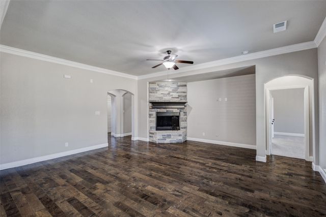 902 Star Grass Drive, Mansfield, TX 76063