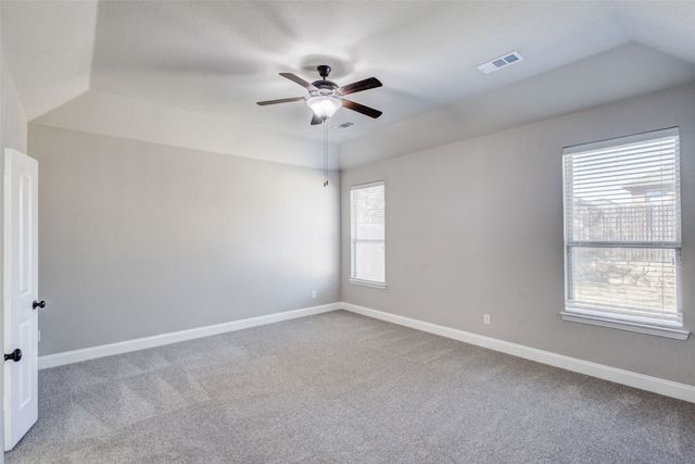 902 Star Grass Drive, Mansfield, TX 76063