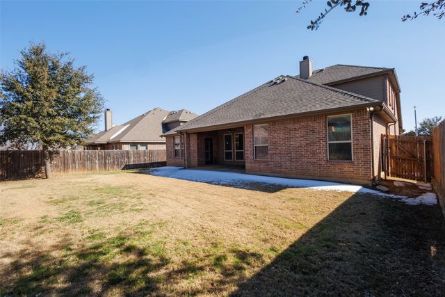 902 Star Grass Drive, Mansfield, TX 76063