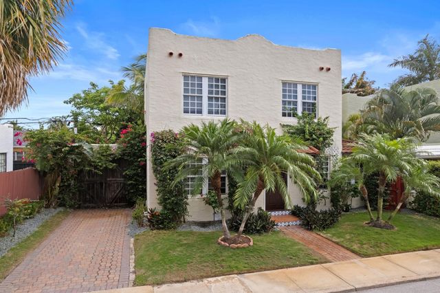 217 Lytton Court, West Palm Beach, FL 33405