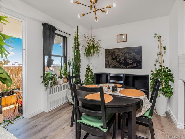 920 Metcalf Avenue 14J, Bronx, NY 10473