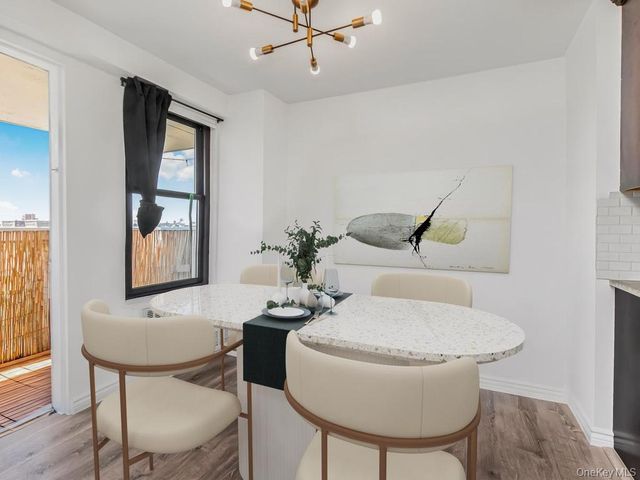 920 Metcalf Avenue 14J, Bronx, NY 10473