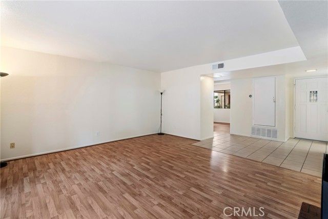 7625 Reseda Boulevard 104, Reseda (los Angeles), CA 91335