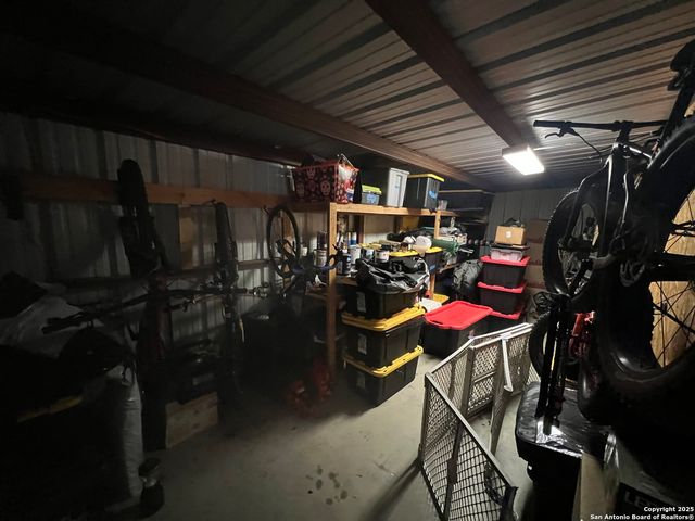 229 Legacy Trail Dr, La Vernia, TX 78121