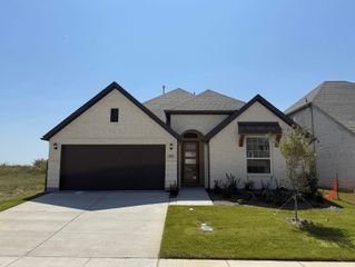 5005 Meadow Vista Lane, Fort Worth, TX 76036