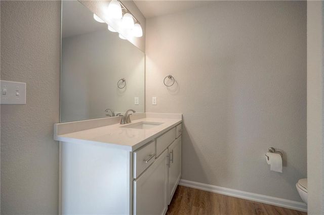 26561 W 84th Street, Lenexa, KS 66227