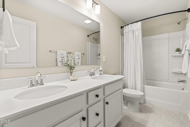 350 Arlie Ln, Lillington, NC 27546