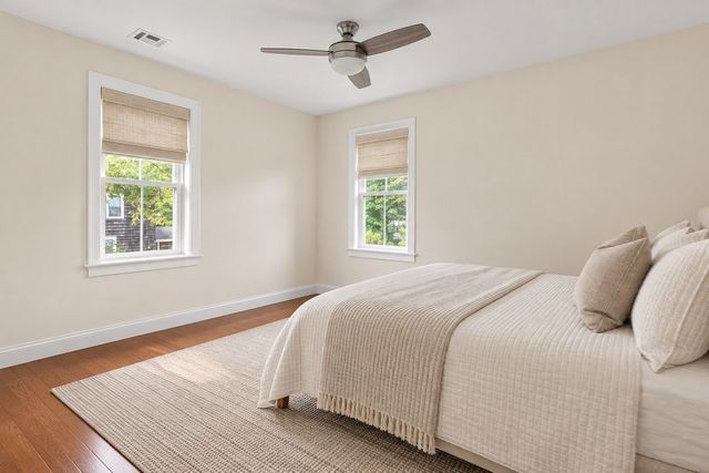 80 Pleasant St 80, Medfield, MA 02052