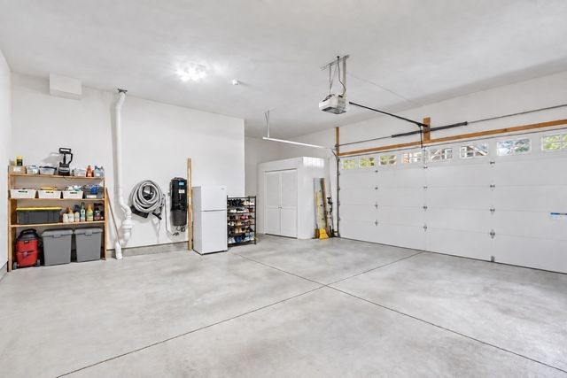 80 Pleasant St 80, Medfield, MA 02052