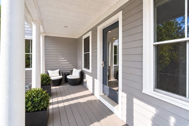 80 Pleasant St 80, Medfield, MA 02052