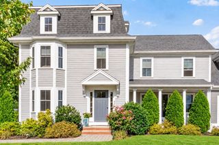 80 Pleasant St 80, Medfield, MA 02052