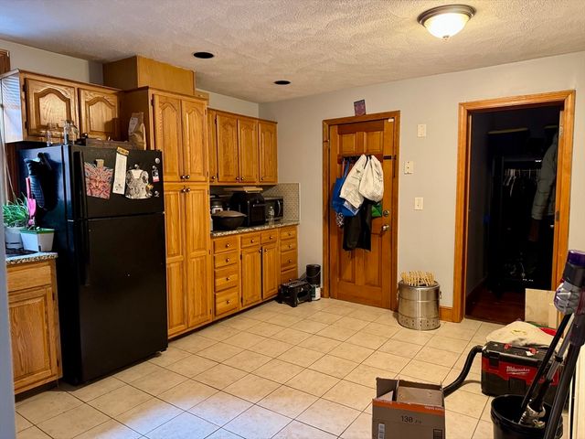 224 Chelsea Street, Boston, MA 02128