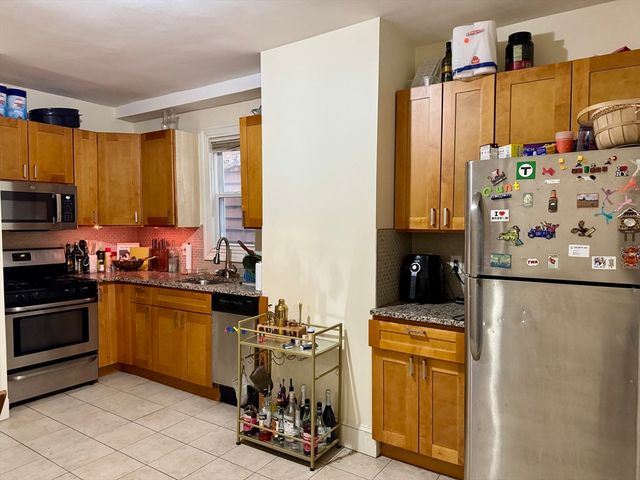 224 Chelsea Street, Boston, MA 02128