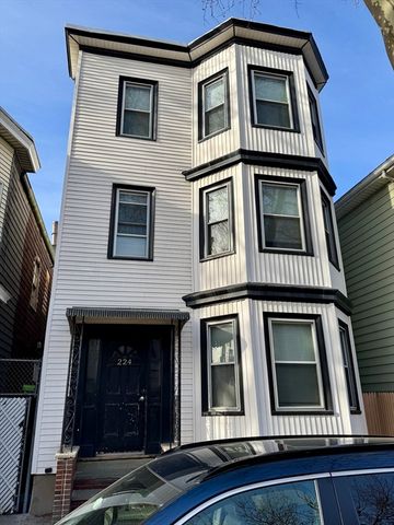 224 Chelsea Street, Boston, MA 02128