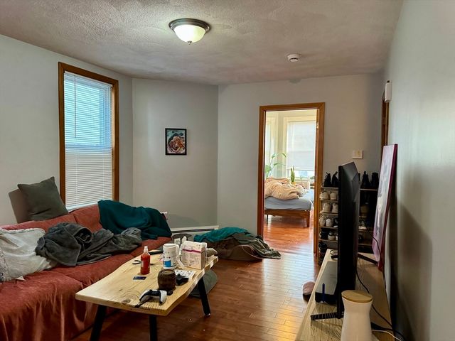 224 Chelsea Street, Boston, MA 02128