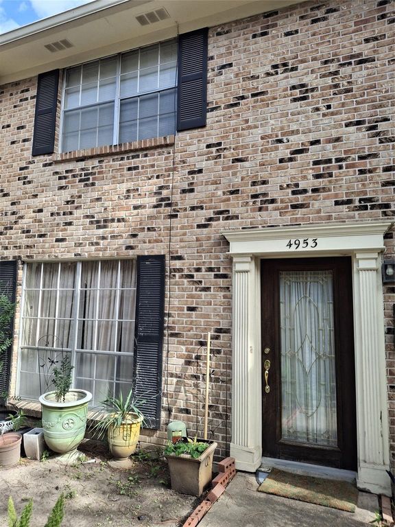 4953 Lamonte Lane, Houston, TX 77092