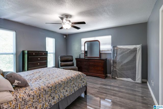 1044 6TH PLACE W, Birmingham, AL 35204