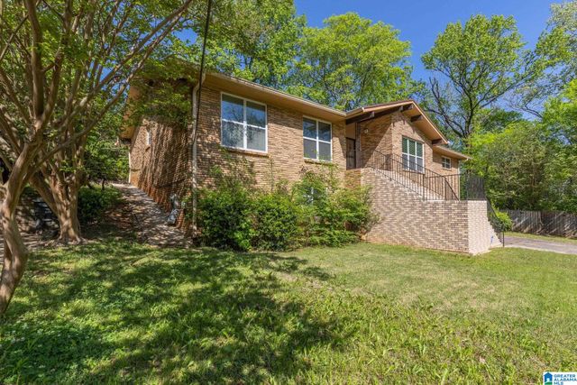 1044 6TH PLACE W, Birmingham, AL 35204
