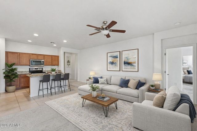 17944 W CEDARWOOD Lane, Goodyear, AZ 85338