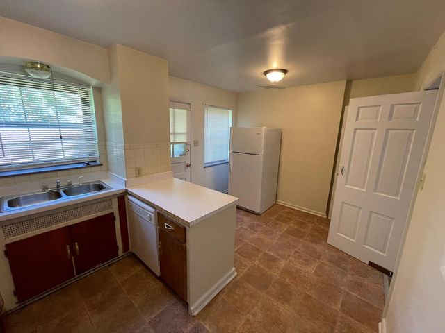 2838-2842 Sherwood Road, Columbus, OH 43209
