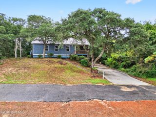 108 SE 37th Street, Oak Island, NC 28465