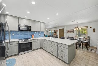 415 S 81ST Place, Mesa, AZ 85208