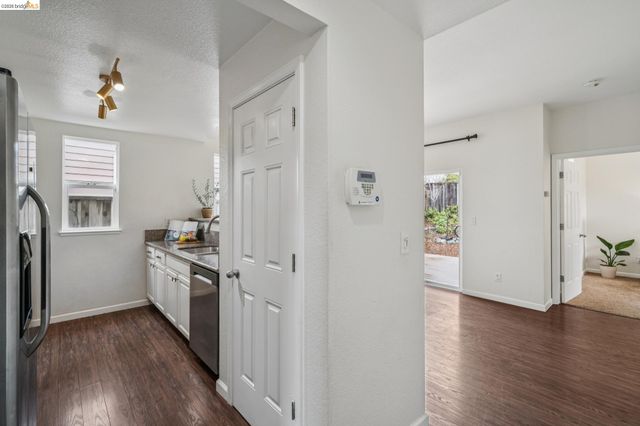 2761 Martin Luther King Jr Ave, Richmond, CA 94804