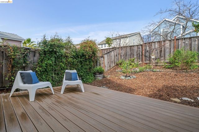 2761 Martin Luther King Jr Ave, Richmond, CA 94804