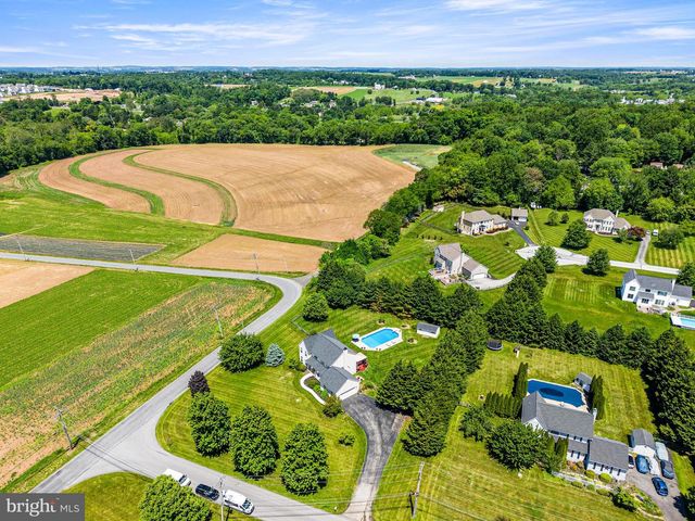 268 W BRANCH RD, Oxford, PA 19363