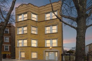 1529 S Komensky Avenue 2, Chicago, IL 60623