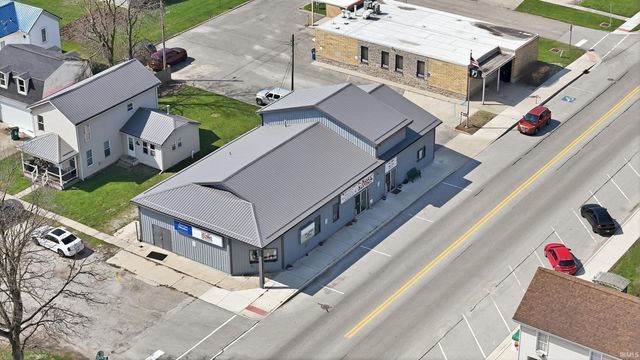 418 Defiance Street, Howe, IN 46746