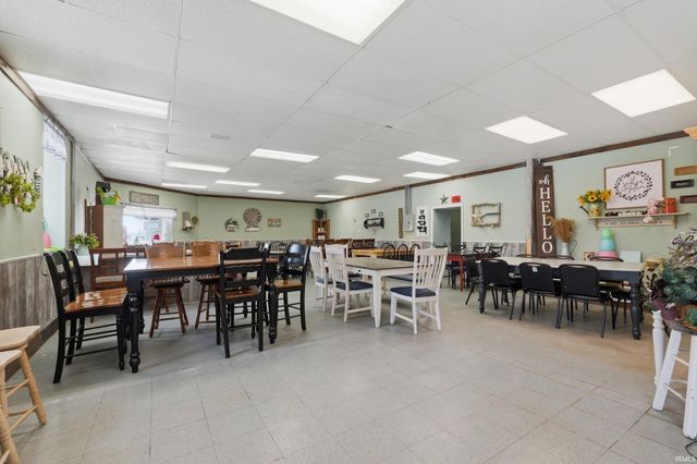 418 Defiance Street, Howe, IN 46746