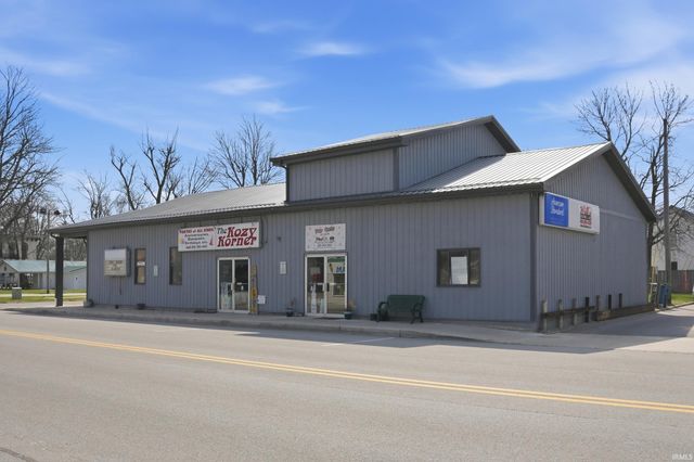 418 Defiance Street, Howe, IN 46746