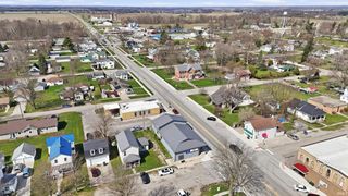 418 Defiance Street, Howe, IN 46746