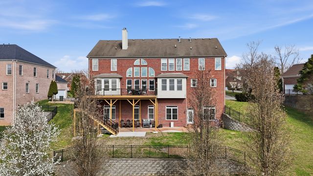 6876 Walnut Hills Dr, Brentwood, TN 37027