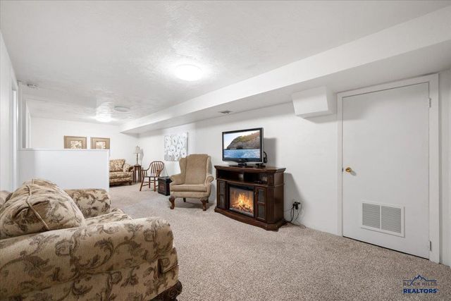 124 S 5TH ST, Spearfish, SD 57783