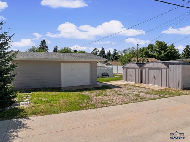 124 S 5TH ST, Spearfish, SD 57783