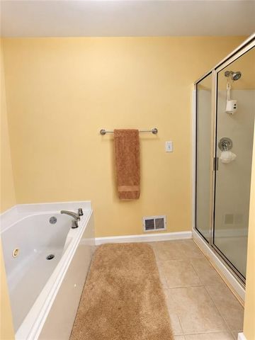 2585 Laurel Circle NW, Atlanta, GA 30311