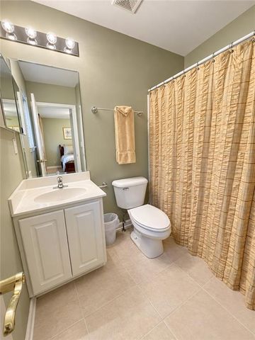 2585 Laurel Circle NW, Atlanta, GA 30311