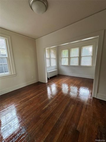 4010 Blaine Street, Detroit, MI 48204