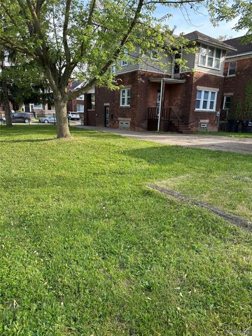4010 Blaine Street, Detroit, MI 48204