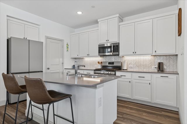 6064 Silverado Trail, Mckinney, TX 75070