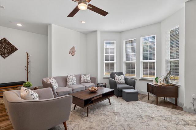 6064 Silverado Trail, Mckinney, TX 75070