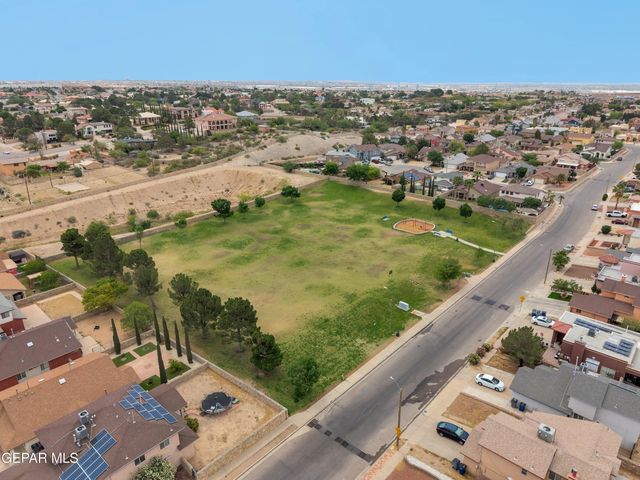 1243 JOHN PHELAN Drive, El Paso, TX 79936