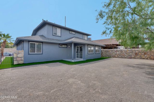 1243 JOHN PHELAN Drive, El Paso, TX 79936
