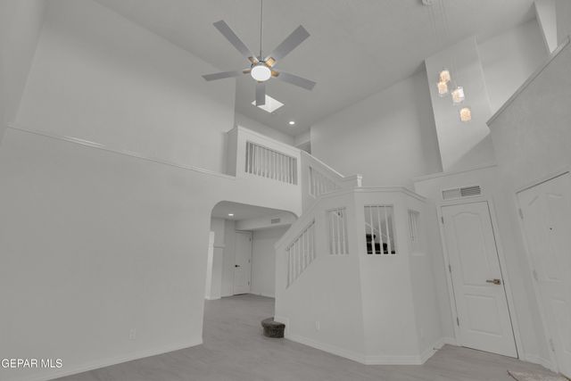 1243 JOHN PHELAN Drive, El Paso, TX 79936
